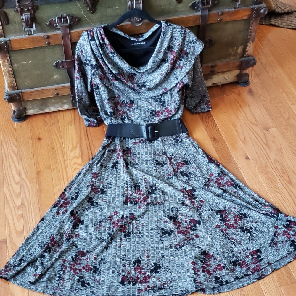 Danillo Boutique midi dress sz S